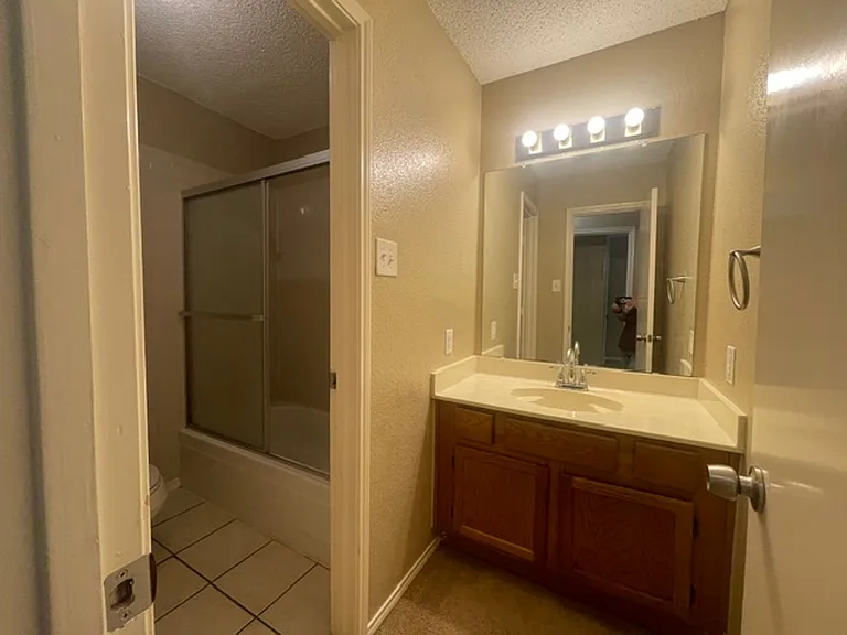 1226 W Hudgins St — Photo 19
