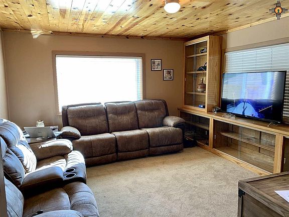 2nd image of 2024 Ann St