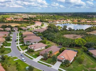 3247 Meadow Run Dr, Venice, FL 34293