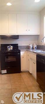 3rd image of 3966 Marshall St