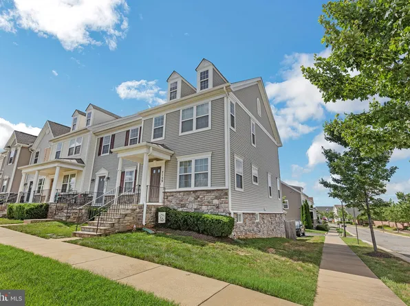 7129 Durrette Rd, Ruther Glen, VA 22546