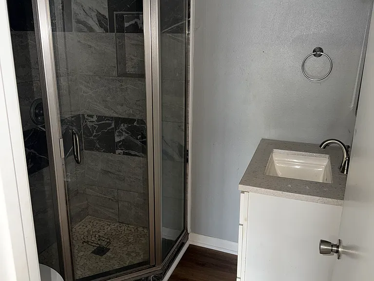 823 North St #3 — Photo 11