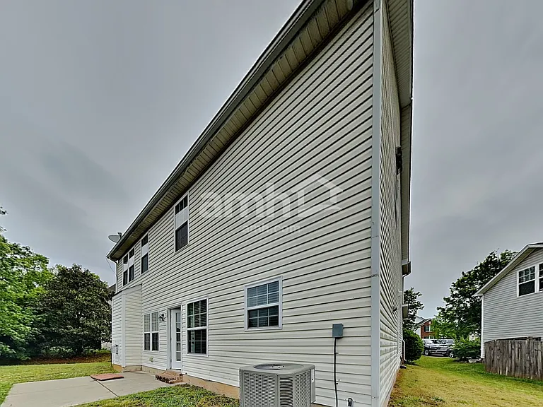 7009 Pine Cone Ln — Photo 21