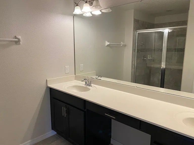 8410 Iron Mountain Trl — Photo 17