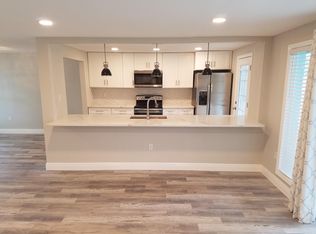 4465 Beacon Dr #B, Sarasota, FL 34232