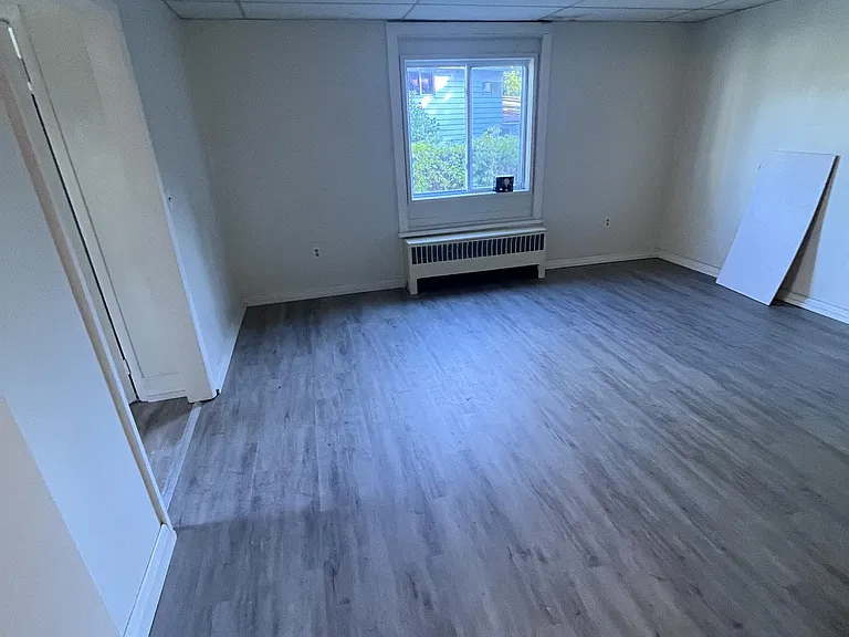 39 Rush Ave #1 — Photo 6