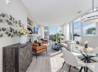 200 Woodbine Ave #502, Toronto, ON M4L 3P2