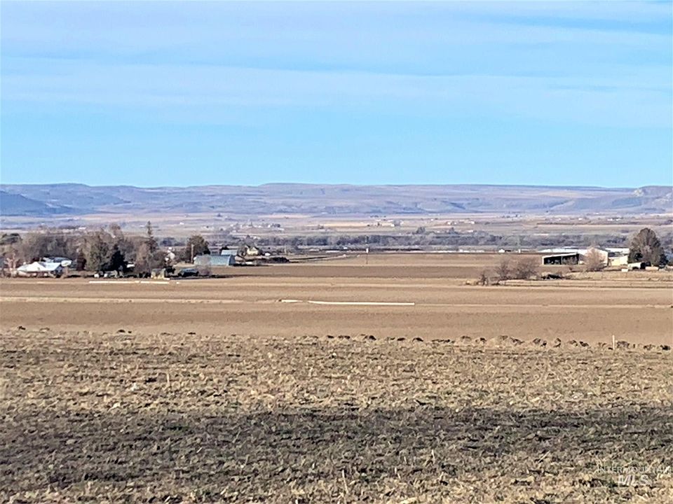 2nd image of Dot Ln