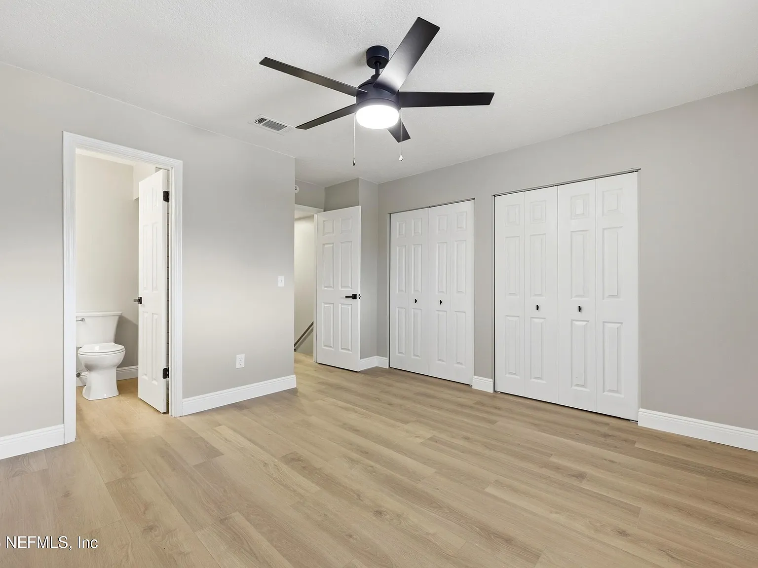 2 bed, 2.5 bath, 1050 sqft, $1,700 — Photo 4