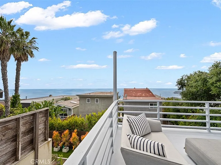 1059 Miramar St — Photo 37