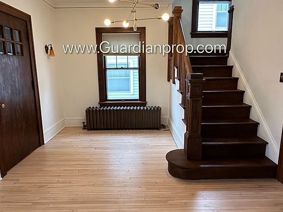 4th image of 4821 Xerxes Ave S