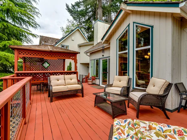 2307 W 28th Ave, Eugene, OR 97405