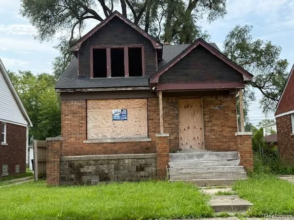 11718 Sanford St, Detroit, MI 48205