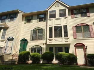 142 Colonial Ct #142, Galloway, NJ 08205