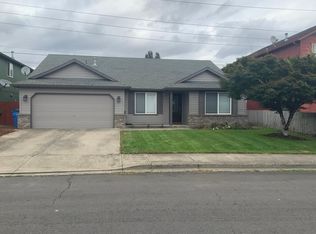17016 SE 2nd St, Vancouver, WA 98684