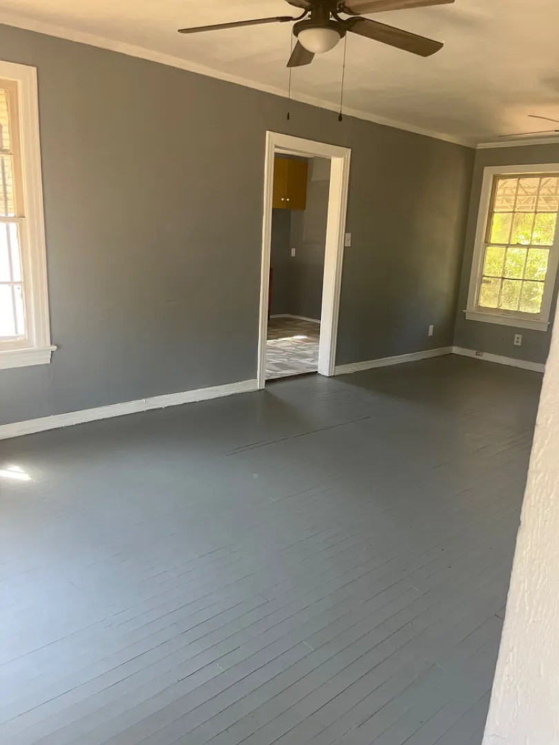 2910 Missouri Ave — Photo 2