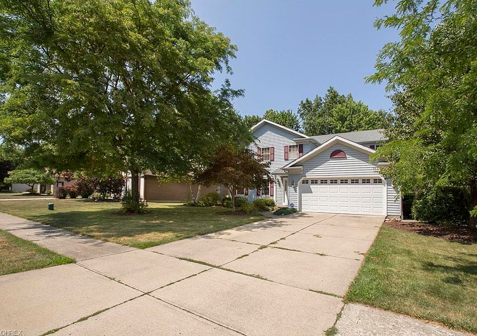 1st image of 26912 Heatherwood Cir