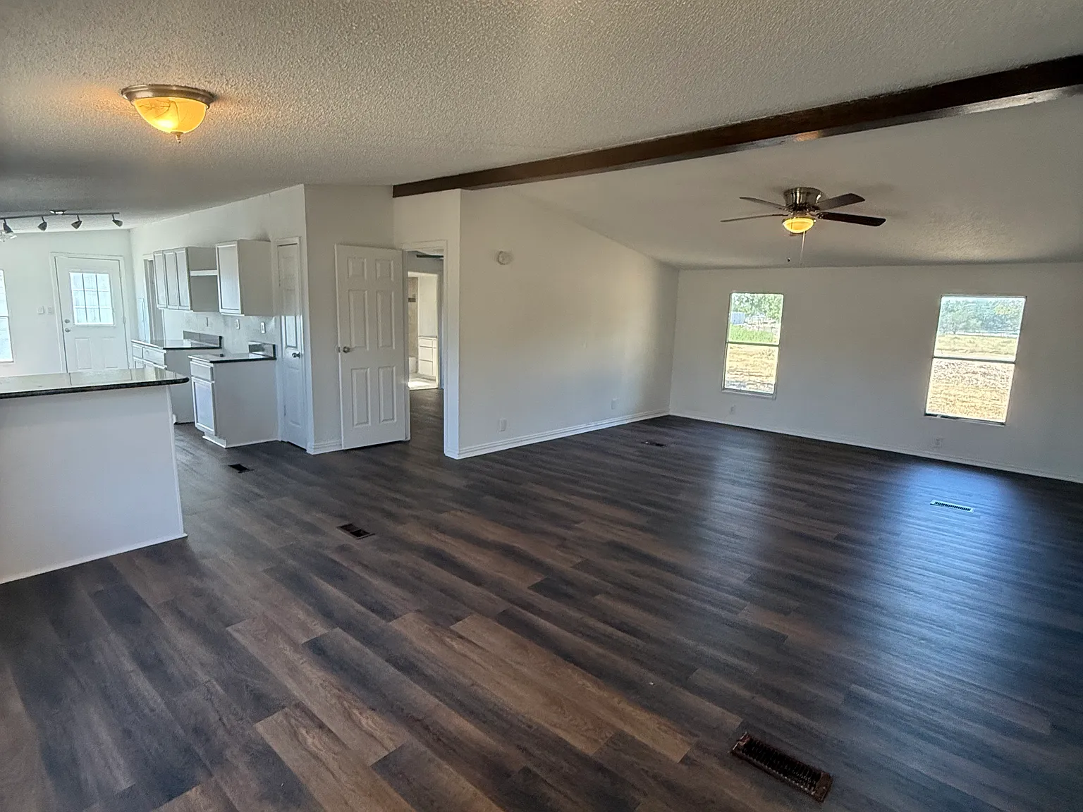 3 bed, 1568 sqft, $1,750 — Photo 3
