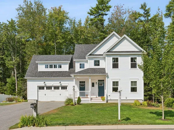 30 Country Club Drive, Saco, ME 04072