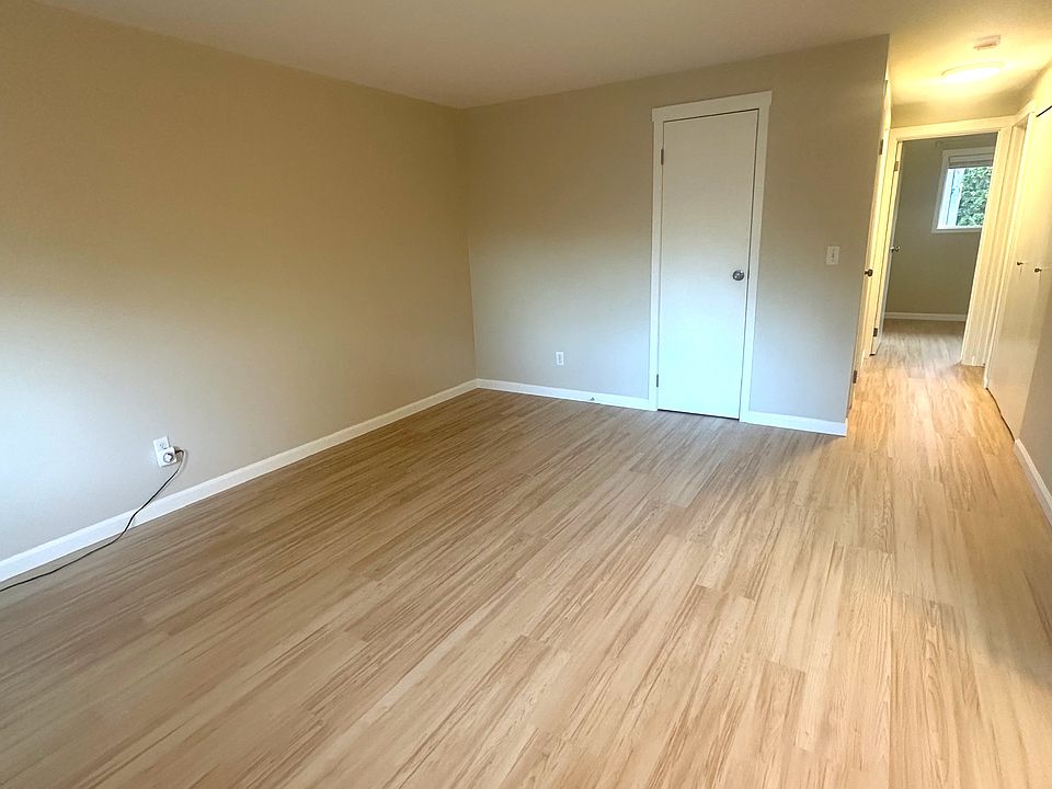 Living room and Hallway