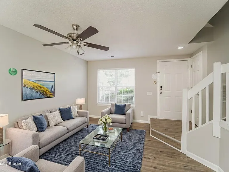 5746 Prescott Ct — Photo 6