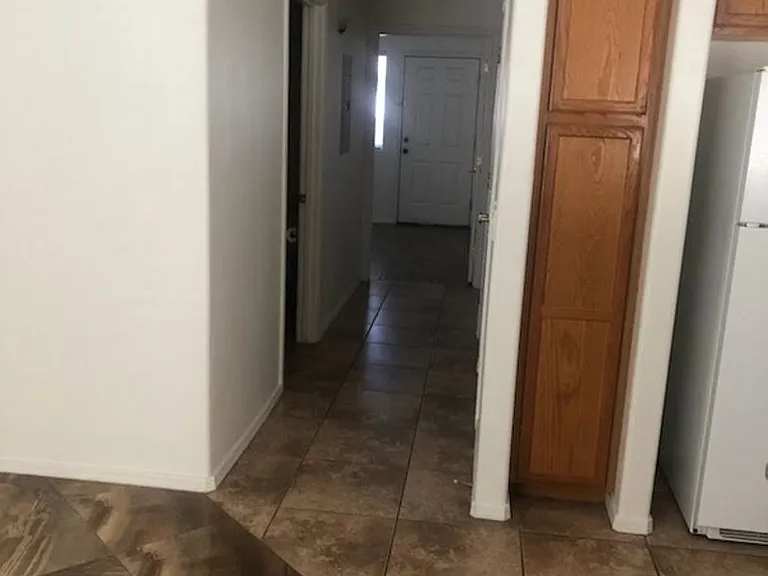 Bella Rosa Apartments — Photo 102