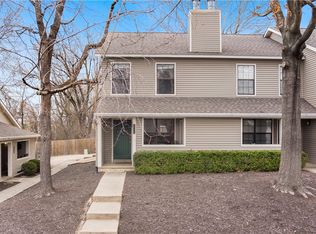 408 Fairway Cir APT A, Springdale, AR 72764