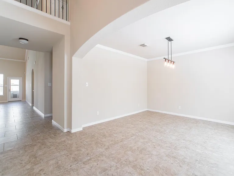 139 S Rocky Point Cir — Photo 5