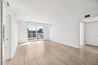 Biscayne Blvd 1516-001.jpg