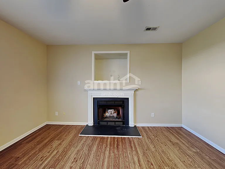 2000 Sweet Gum Ct — Photo 5