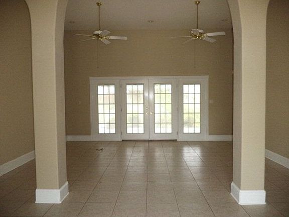 2nd image of 4111 Loriemark Dr