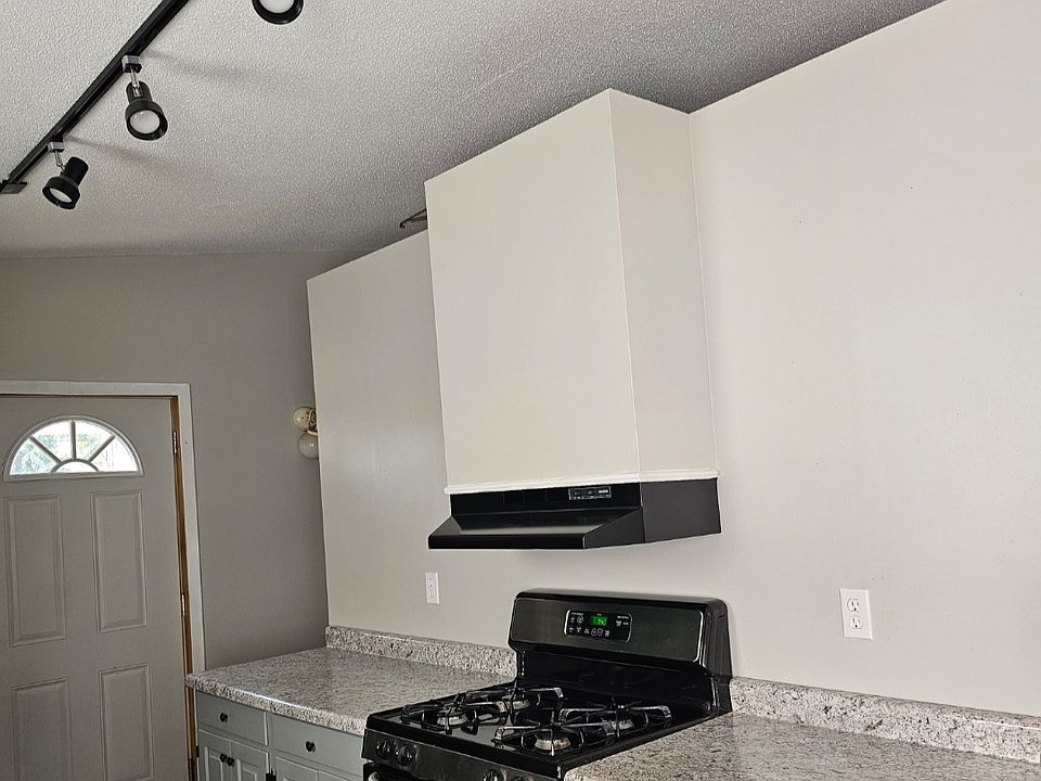 1st image of 1762 Lafond Ave #1