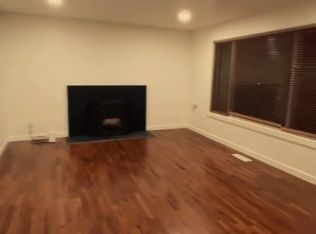 1732 S 234th St, Des Moines, WA 98198