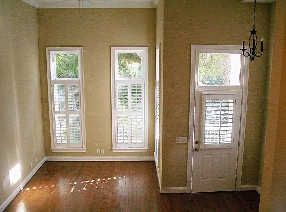 5th image of 1527 Wood Ave