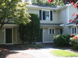 741 Washington St APT 4, South Easton, MA 02375