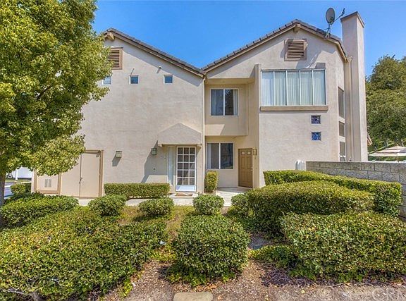 3rd image of 1298 S Country Glen Way