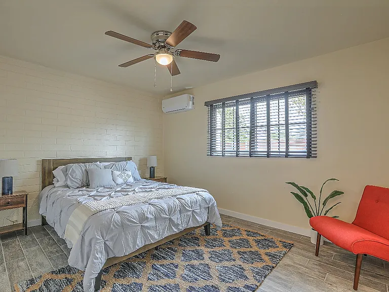 3533 Vail Ave SE #B — Photo 8