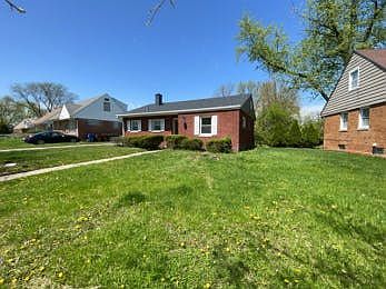 2nd image of 2220 Downey Rd