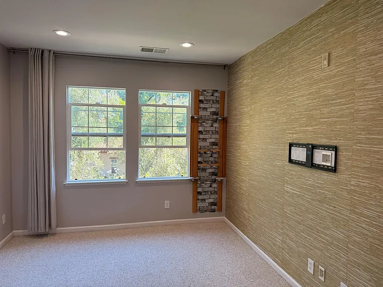 33 W Clarissa Ln — Photo 13