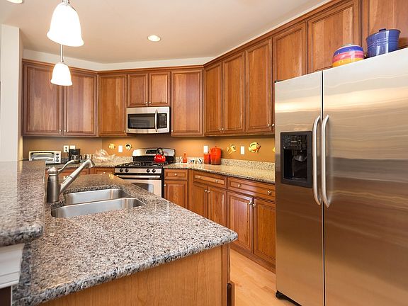 5th image of 21307 Catalina Cir