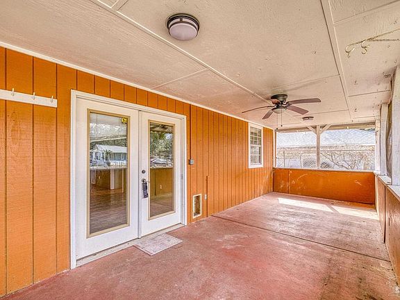 2nd image of 5650 Cruzat Way