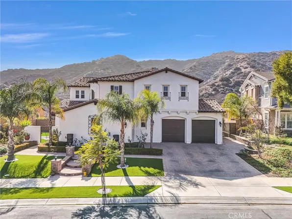 8307 Sunset Rose Dr, Corona, CA 92883