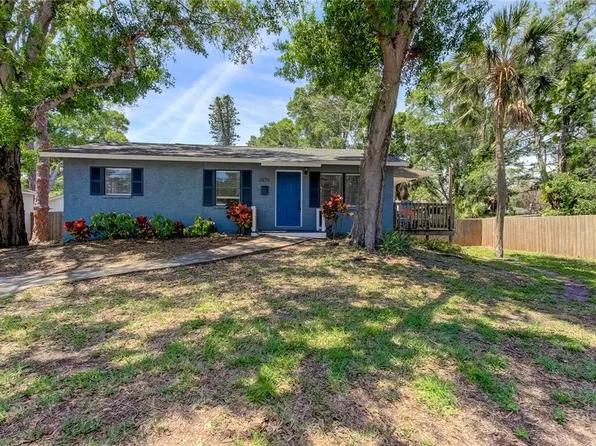 3975 4th St S, Saint Petersburg, FL 33705