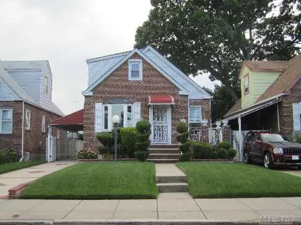 11922 234th St, Cambria Heights, NY 11411