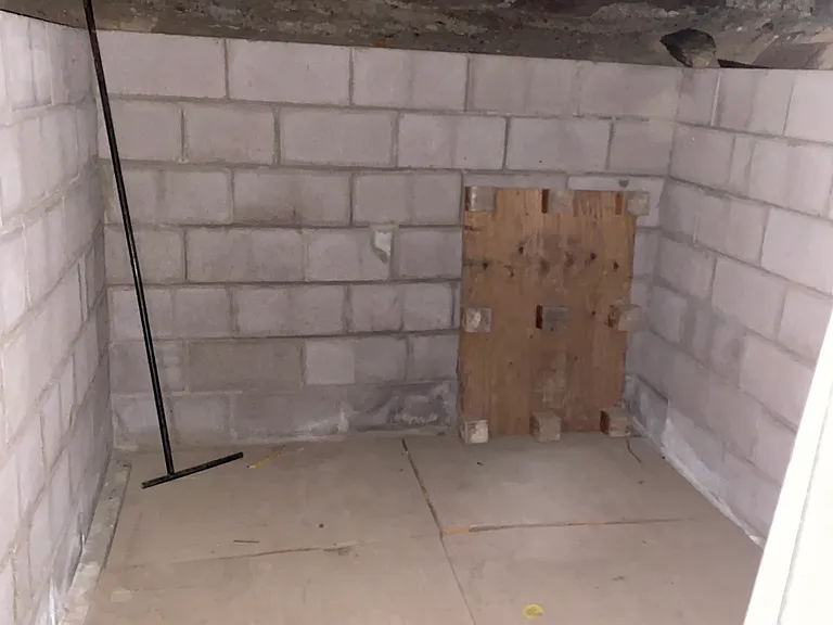 742 Belmont Ave — Photo 20