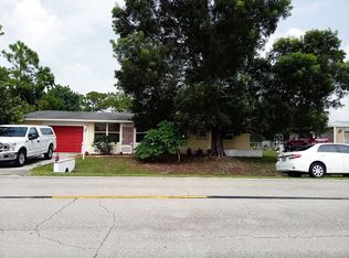 28 Maryland Rd, Lehigh Acres, FL 33936