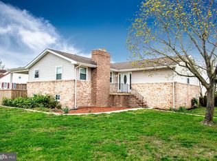 14 Eugene Ave, Essex, MD 21221