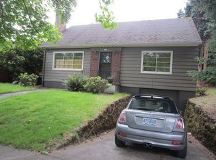 3624 NE Ainsworth St, Portland, OR 97211
