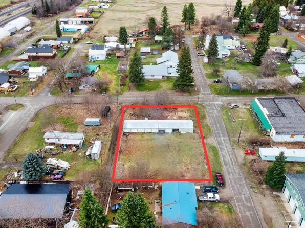 102 E 2nd Ave, Clark Fork, ID 83811