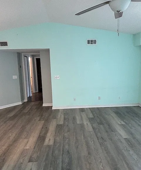 2262 Andover Dr #J — Photo 1